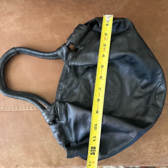 Loewe Nappa Aire Shoulder Bag - Picture 11 of 14